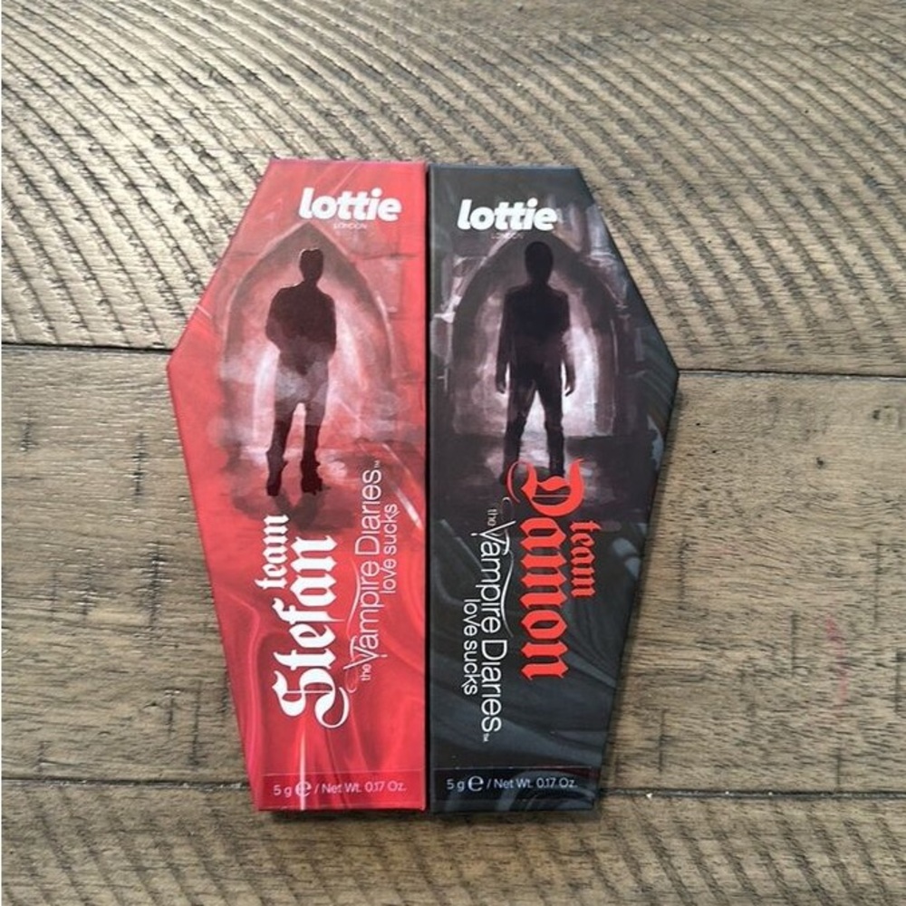 Lottie Vampire Diaries Lip Gloss Set